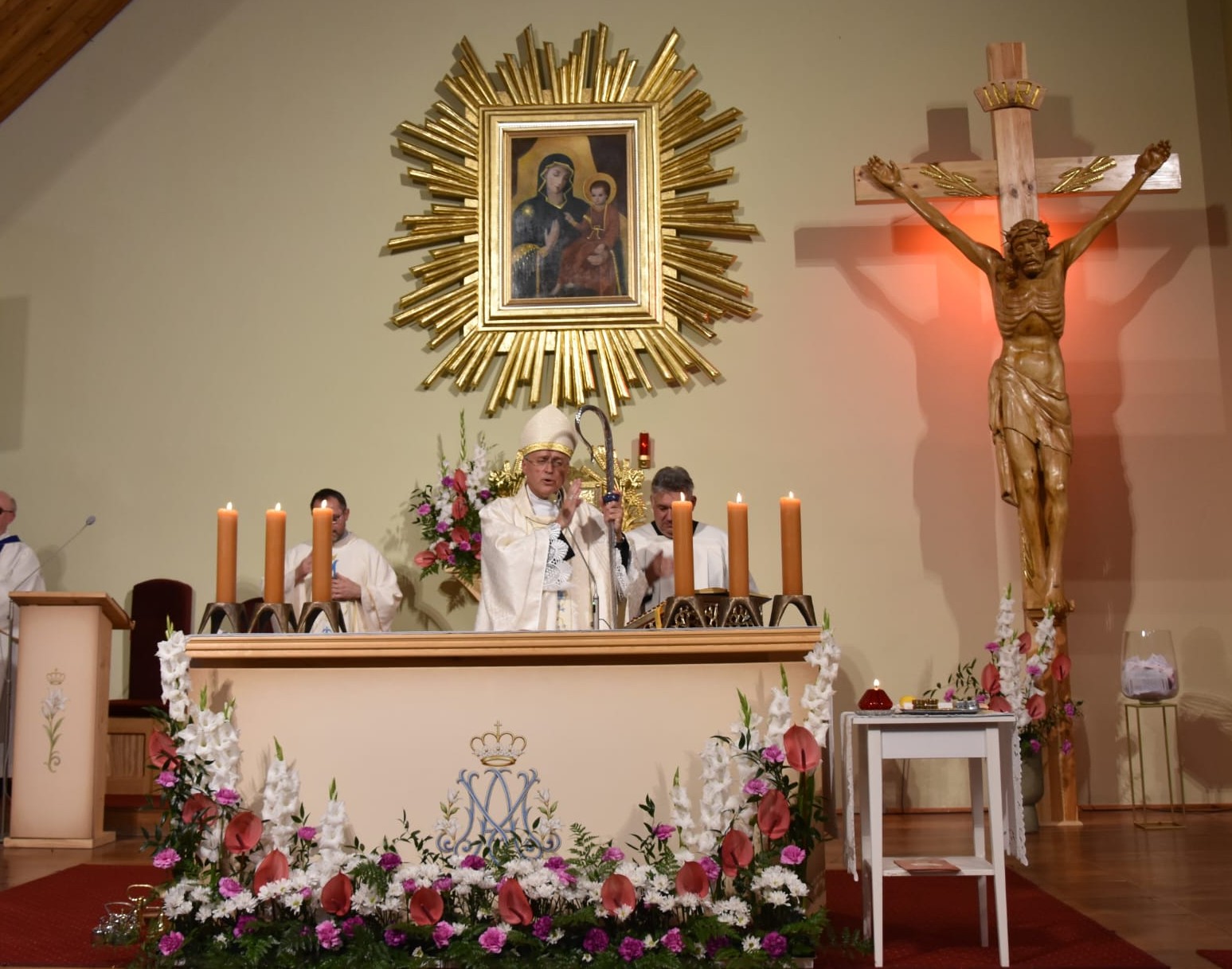 You are currently viewing Uroczystość Matki Bożej Uzdrowienia Chorych
